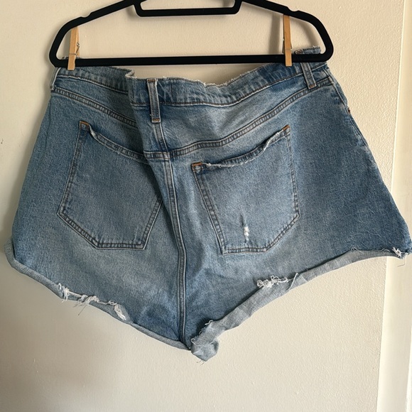 Abercrombie & Fitch The Cutoff Short Curve Love - Picture 3 of 3